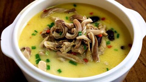 爆料猪肚鸡汤怎么做视频,一招解锁美味滋补汤品